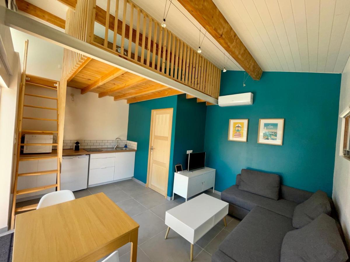 Annexe Des Pins - Studio Gite Avec Piscine & Climatisation Villeneuve-lès-Béziers エクステリア 写真